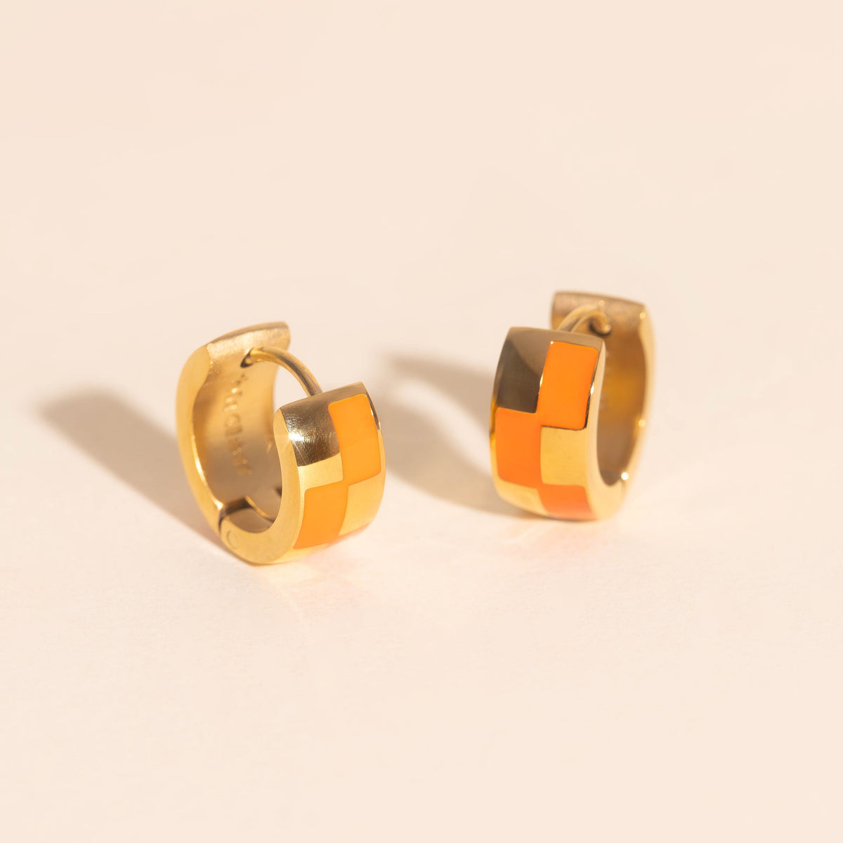 9mm Block Checkered Super Chunky Huggie Hoop Earrings